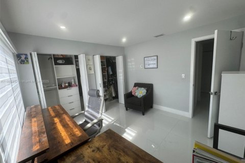 Купить виллу или дом в Майами, Флорида 4 спальни, 174.47м2, № 1957883 - фото 25