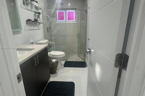 Купить виллу или дом в Майами, Флорида 4 спальни, 174.47м2, № 1957883 - фото 23