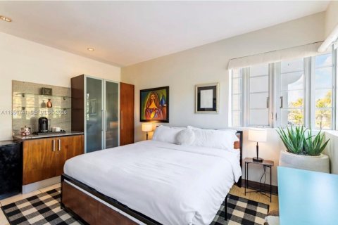 Купить кондоминиум в Майами-Бич, Флорида 2 спальни, 67.73м2, № 2153498 - фото 7