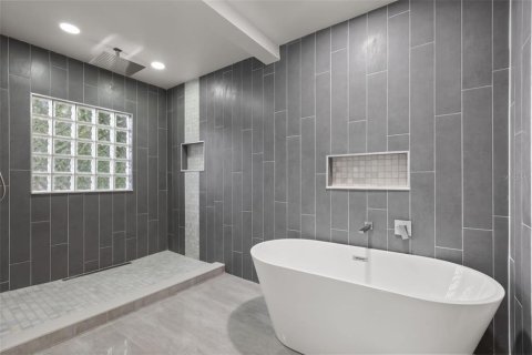 Villa ou maison à vendre à Orlando, Floride: 5 chambres, 279.82 m2 № 2427592 - photo 25