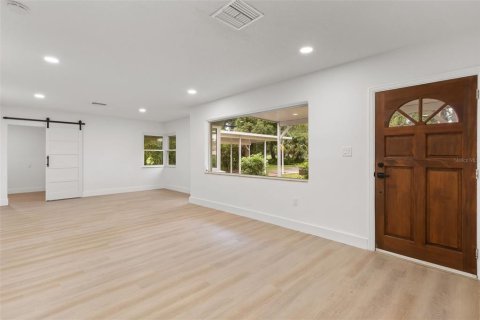Villa ou maison à vendre à Orlando, Floride: 5 chambres, 279.82 m2 № 2427592 - photo 6