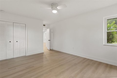 Villa ou maison à vendre à Orlando, Floride: 5 chambres, 279.82 m2 № 2427592 - photo 29