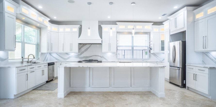 Villa ou maison à Miramar Beach, Floride 6 chambres, 419.92 m2 № 562007
