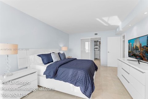 Copropriété à louer à Sunny Isles Beach, Floride: 2 chambres, 126.07 m2 № 2034051 - photo 13