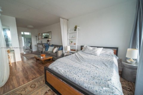 Copropriété à vendre à Miami Beach, Floride: 40.41 m2 № 1841180 - photo 5