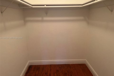 Снять в аренду кондоминиум в Майами, Флорида 1 спальня, 68.38м2, № 2050331 - фото 9