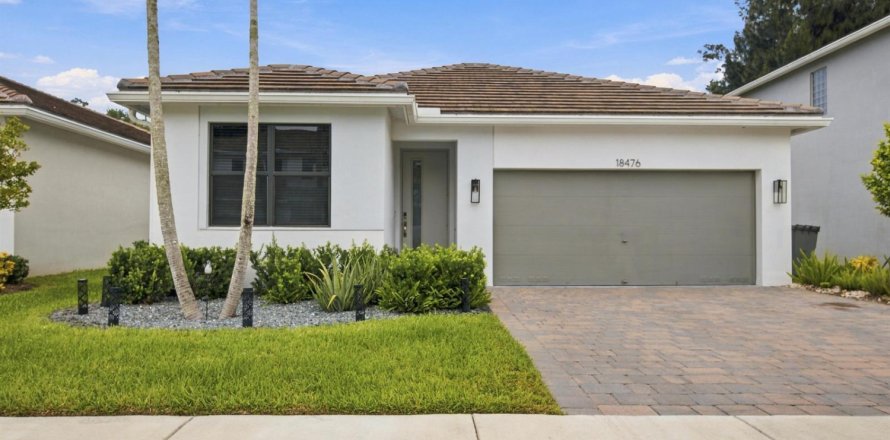Villa ou maison à Jupiter, Floride 4 chambres, 158.86 m2 № 2374813