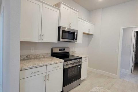 Villa ou maison à vendre à Ocala, Floride: 4 chambres, 211.91 m2 № 2415411 - photo 18