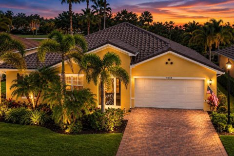 Villa ou maison à Port St. Lucie, Floride 3 chambres, 245.17 m2 № 2376015
