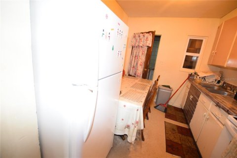 Propiedad comercial en venta en Winter Haven, Florida, 4 dormitorios, 181.16 m2 № 1608500 - foto 28