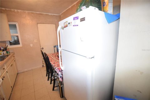 Propiedad comercial en venta en Winter Haven, Florida, 4 dormitorios, 181.16 m2 № 1608500 - foto 10
