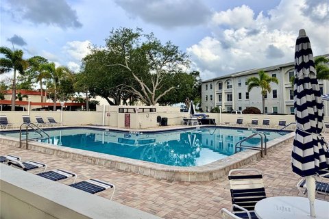 Copropriété à vendre à Dunedin, Floride: 2 chambres, 86.4 m2 № 2167267 - photo 7
