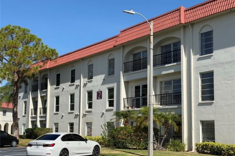 Copropriété à vendre à Dunedin, Floride: 2 chambres, 86.4 m2 № 2167267 - photo 8