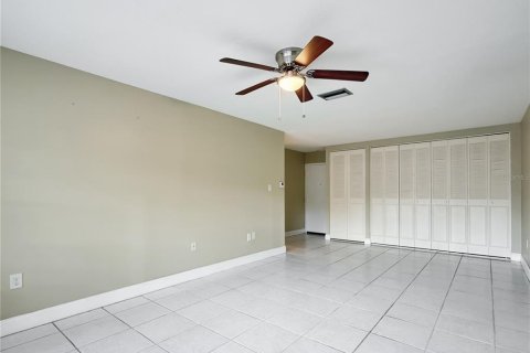 Copropriété à vendre à Dunedin, Floride: 2 chambres, 86.4 m2 № 2167267 - photo 16