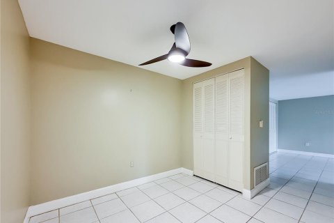 Copropriété à vendre à Dunedin, Floride: 2 chambres, 86.4 m2 № 2167267 - photo 21