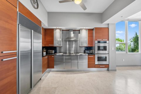 Condominio en alquiler en Deerfield Beach, Florida, 3 dormitorios, 206.24 m2 № 2184134 - foto 4