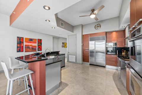 Condominio en alquiler en Deerfield Beach, Florida, 3 dormitorios, 206.24 m2 № 2184134 - foto 7