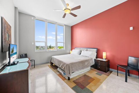 Condominio en alquiler en Deerfield Beach, Florida, 3 dormitorios, 206.24 m2 № 2184134 - foto 21