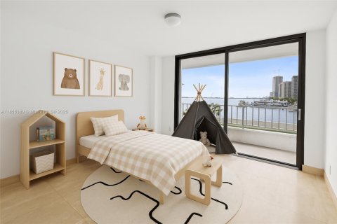 Condo in Miami, Florida, 2 bedrooms  № 1888910 - photo 6