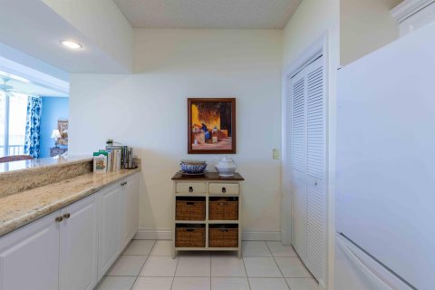 Copropriété à vendre à Palm City, Floride: 2 chambres, 152.17 m2 № 2145971 - photo 10