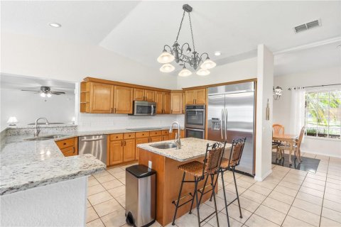 House in Mascotte, Florida 5 bedrooms, 454.01 sq.m. № 1789439 - photo 14