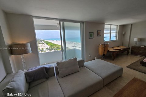 Condominio en venta en Miami Beach, Florida, 2 dormitorios, 120.68 m2 № 1862176 - foto 28