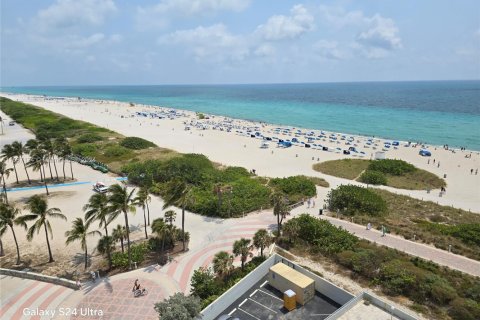 Condominio en venta en Miami Beach, Florida, 2 dormitorios, 120.68 m2 № 1862176 - foto 23