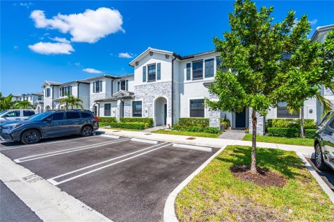 Adosado en venta en Homestead, Florida, 3 dormitorios, 149.57 m2 № 1799188 - foto 4