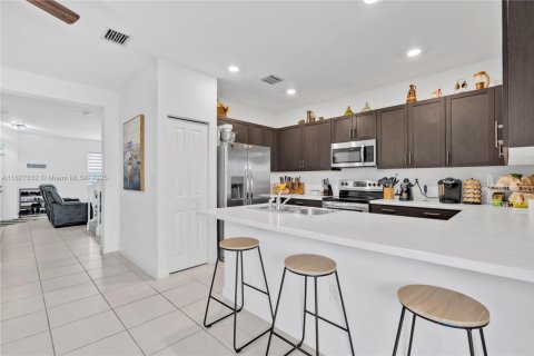 Adosado en venta en Homestead, Florida, 3 dormitorios, 149.57 m2 № 1799188 - foto 19