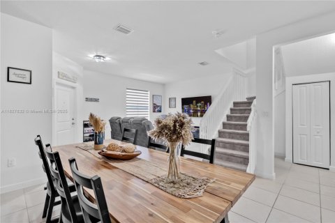 Adosado en venta en Homestead, Florida, 3 dormitorios, 149.57 m2 № 1799188 - foto 17
