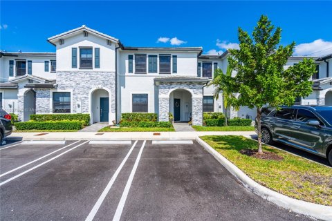 Adosado en venta en Homestead, Florida, 3 dormitorios, 149.57 m2 № 1799188 - foto 3