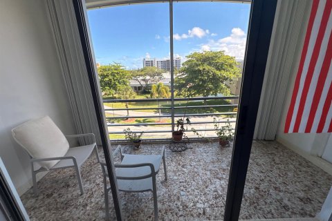 Copropriété à louer à Dania Beach, Floride: 2 chambres, 94.76 m2 № 2085348 - photo 11