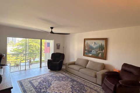 Copropriété à louer à Dania Beach, Floride: 2 chambres, 94.76 m2 № 2085348 - photo 5