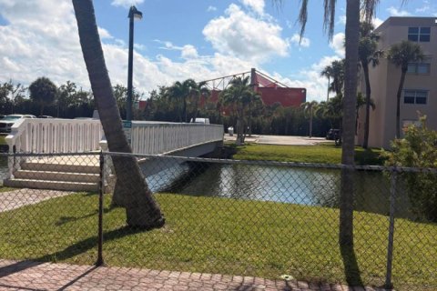 Copropriété à louer à Dania Beach, Floride: 2 chambres, 94.76 m2 № 2085348 - photo 21