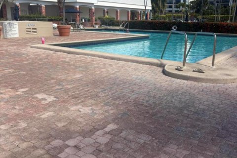 Copropriété à louer à Dania Beach, Floride: 2 chambres, 94.76 m2 № 2085348 - photo 20