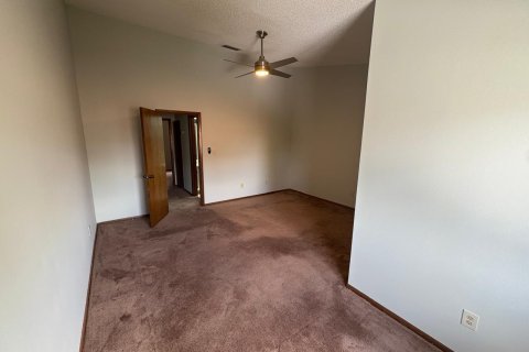 Townhouse in Kissimmee, Florida 2 bedrooms, 105.35 sq.m. № 2242329 - photo 9
