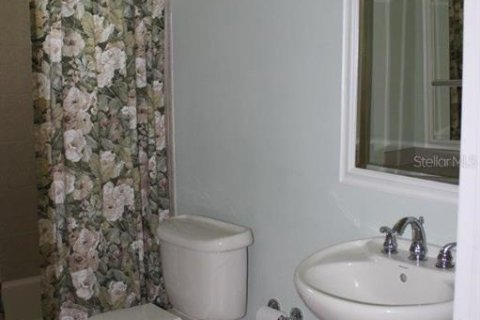 Villa ou maison à louer à Ocala, Floride: 3 chambres, 212.28 m2 № 2413713 - photo 8