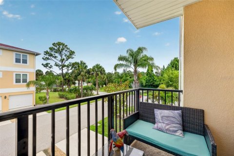 Condominio en venta en New Port Richey, Florida, 2 dormitorios, 98.48 m2 № 2221236 - foto 3