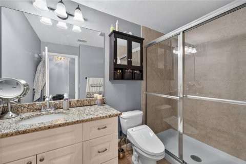 Condominio en venta en New Port Richey, Florida, 2 dormitorios, 98.48 m2 № 2221236 - foto 8