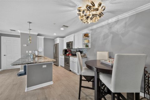 Condominio en venta en New Port Richey, Florida, 2 dormitorios, 98.48 m2 № 2221236 - foto 10