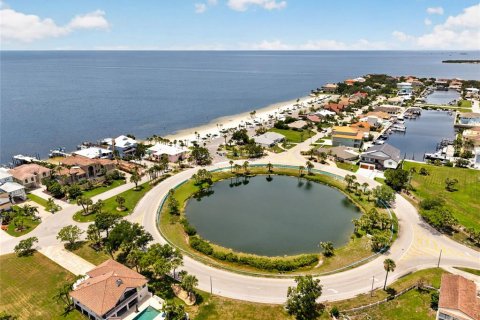Condominio en venta en New Port Richey, Florida, 2 dormitorios, 98.48 m2 № 2221236 - foto 18