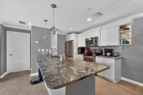 Condominio en venta en New Port Richey, Florida, 2 dormitorios, 98.48 m2 № 2221236 - foto 4