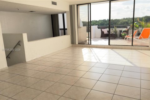 Купить кондоминиум в Санни-Айлс-Бич, Флорида 3 спальни, 232.26м2, № 2009598 - фото 12