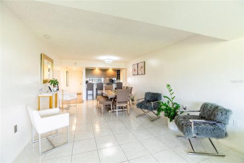 Copropriété à vendre à Davie, Floride: 2 chambres, 128.67 m2 № 2226100 - photo 4
