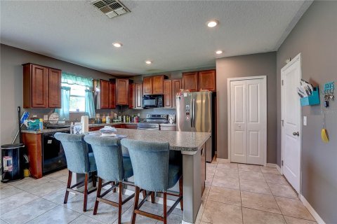 House in Wimauma, Florida 4 bedrooms, 244.61 sq.m. № 1887067 - photo 14