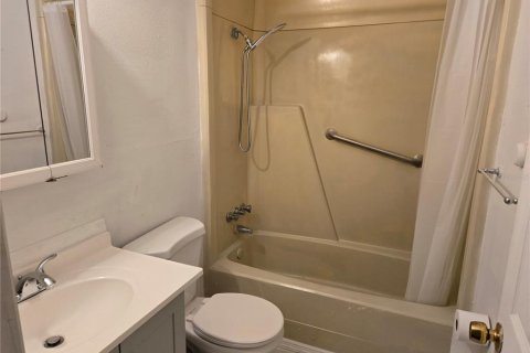 Купить кондоминиум в Гейнсвилл, Флорида 5 комнат, 108.14м2, № 2217479 - фото 9