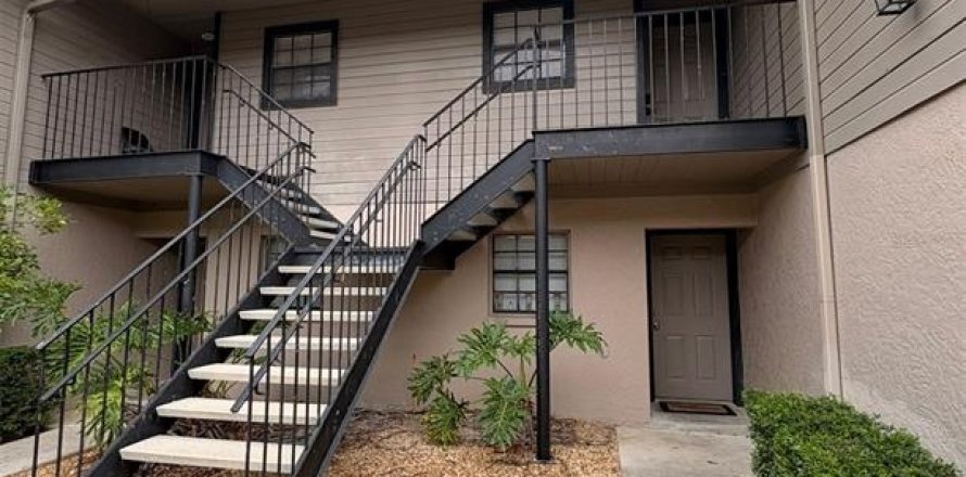 Condo in Tampa, Florida, 2 bedrooms  № 2217397
