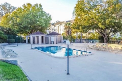 Condo in Tampa, Florida, 2 bedrooms  № 2217397 - photo 19