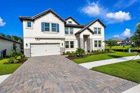 House in Wesley Chapel, Florida 6 bedrooms, 506.5 sq.m. № 2221500 - photo 28