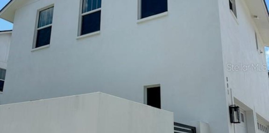 Apartamento en Saint Petersburg, Florida 1 dormitorio, 70.05 m2 № 1354042
